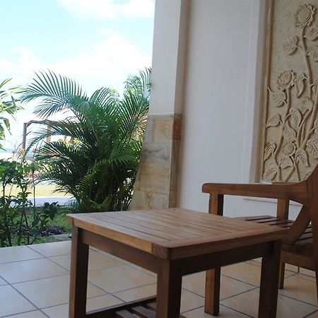 Lombok Beach Villa Mangsit Buitenkant foto