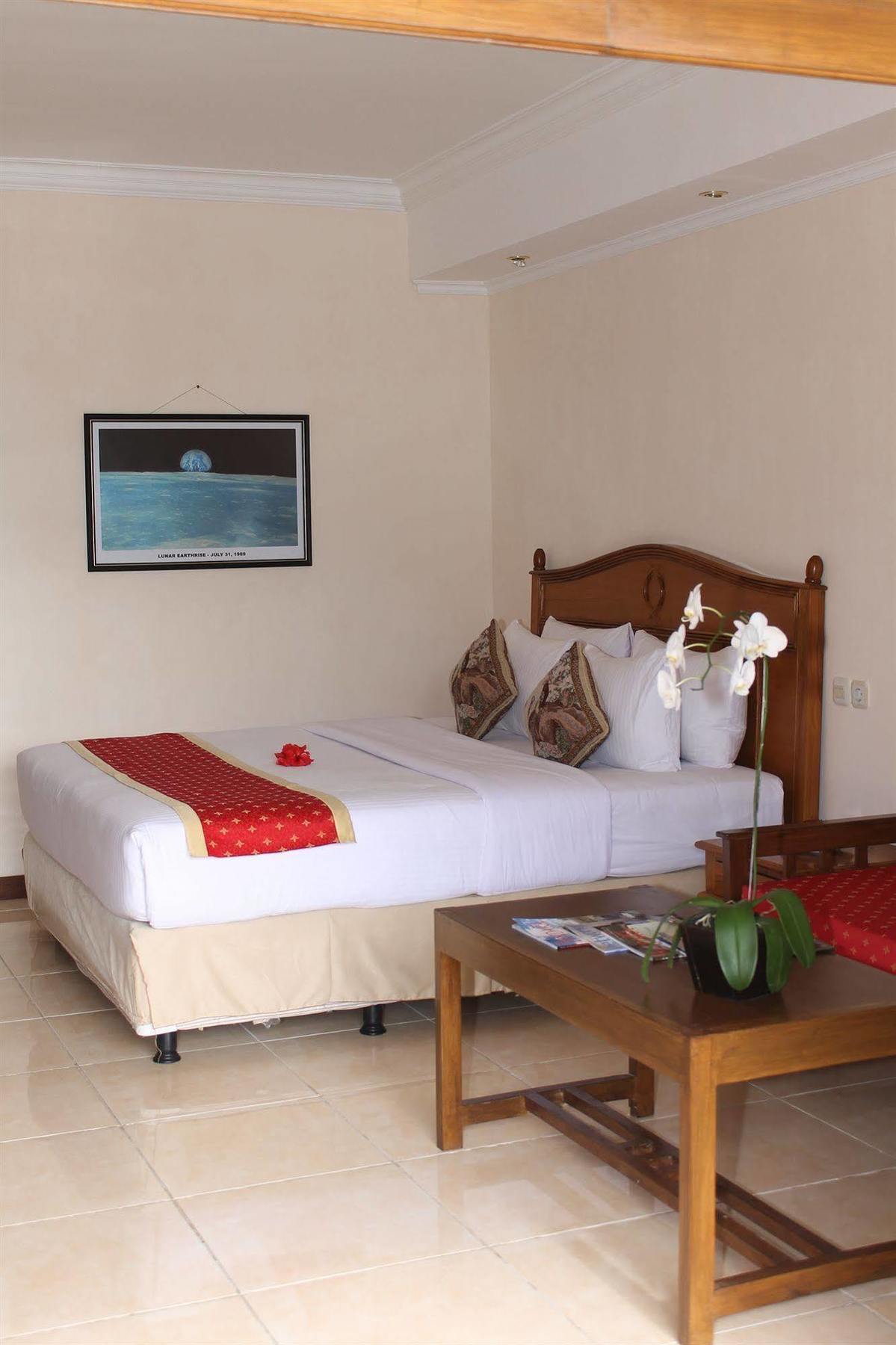 Lombok Beach Villa Mangsit Buitenkant foto