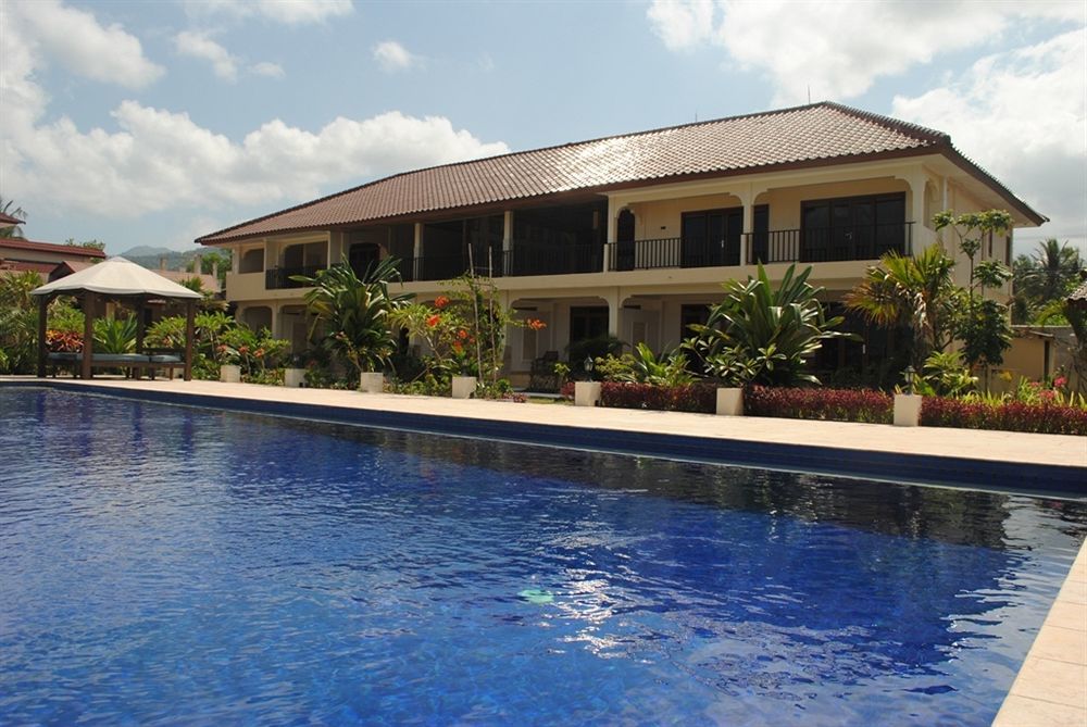 Lombok Beach Villa Mangsit Buitenkant foto