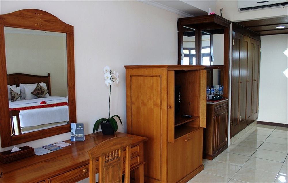Lombok Beach Villa Mangsit Buitenkant foto