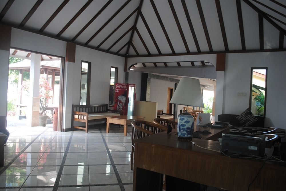Lombok Beach Villa Mangsit Buitenkant foto