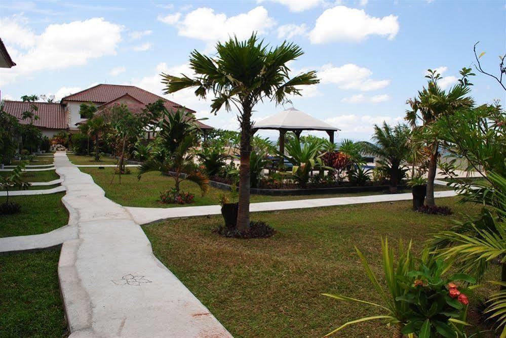 Lombok Beach Villa Mangsit Buitenkant foto